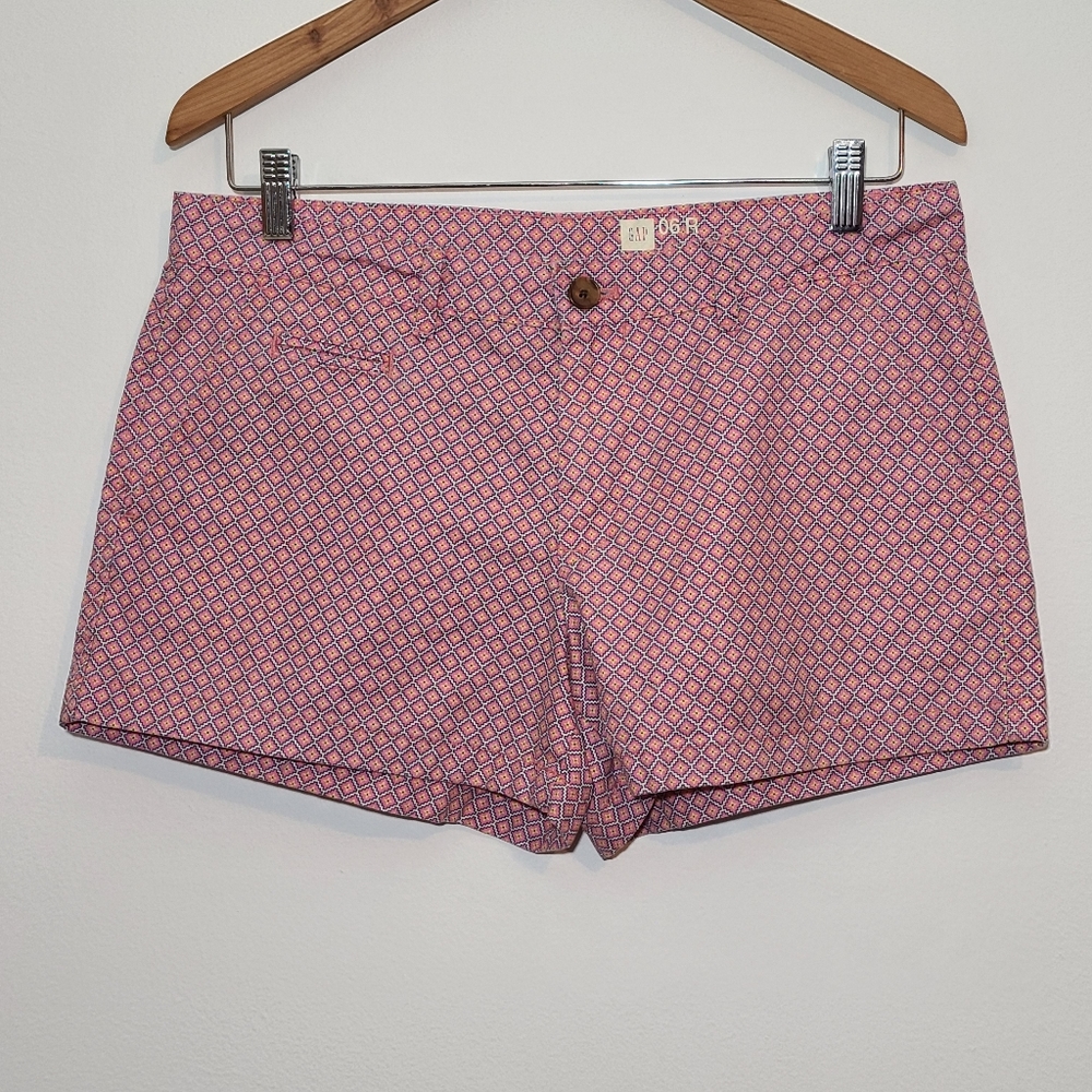 Gap shorty shorts, size 6 Cotton 5 pocket